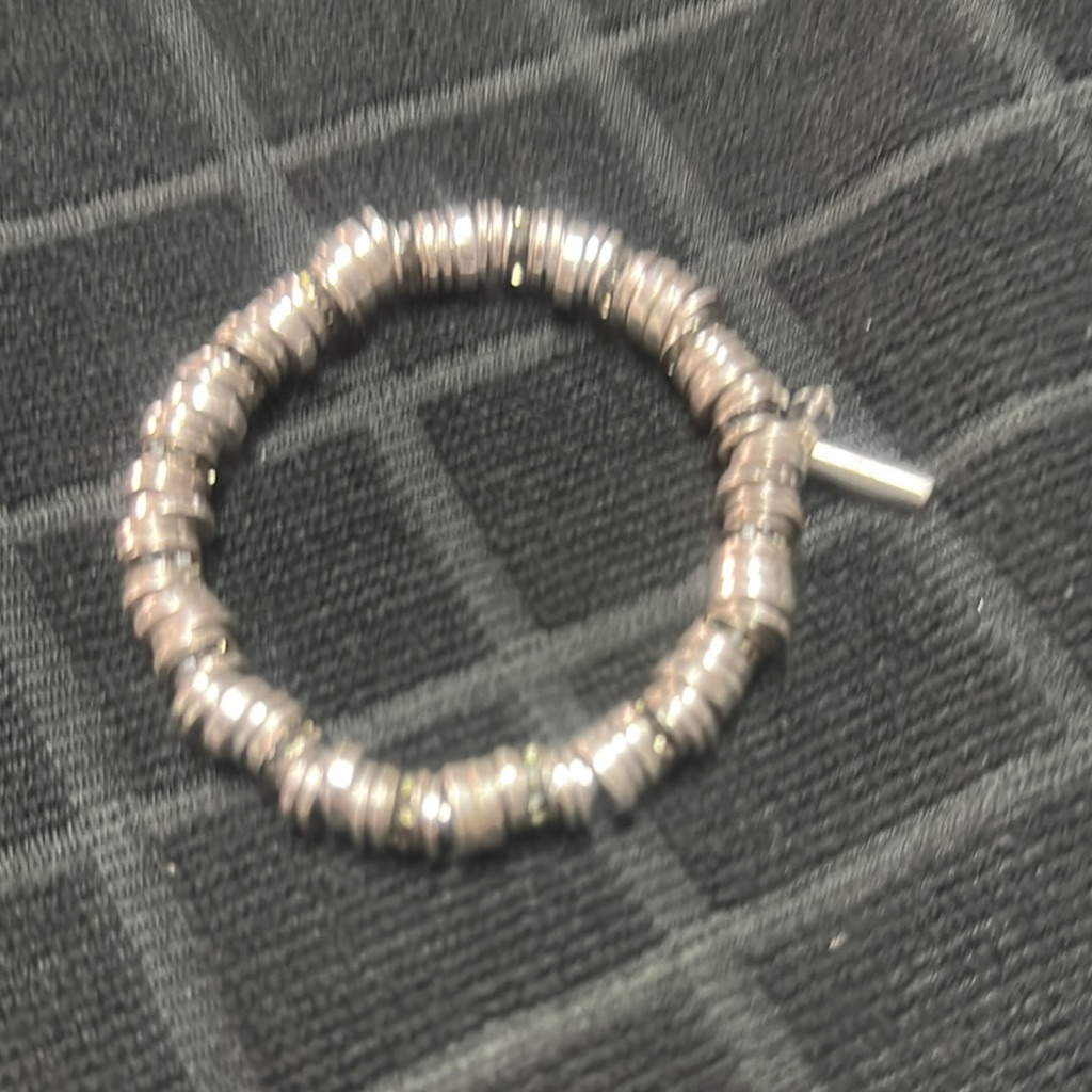 Kenneth Cole New York Silver Textured Bead Bracelet 15$